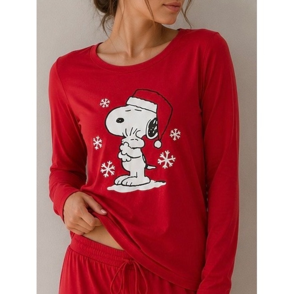 Munki Munki Peanuts Snoopy Christmas Pajama Top Red Long Sleeve Small NWT